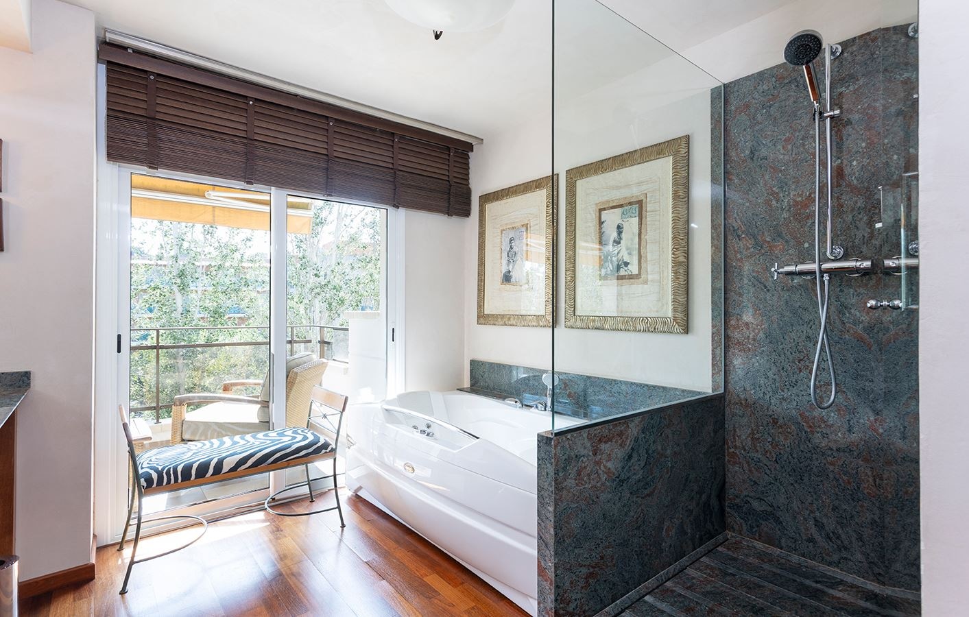 rooms-apartment-one-bedroom