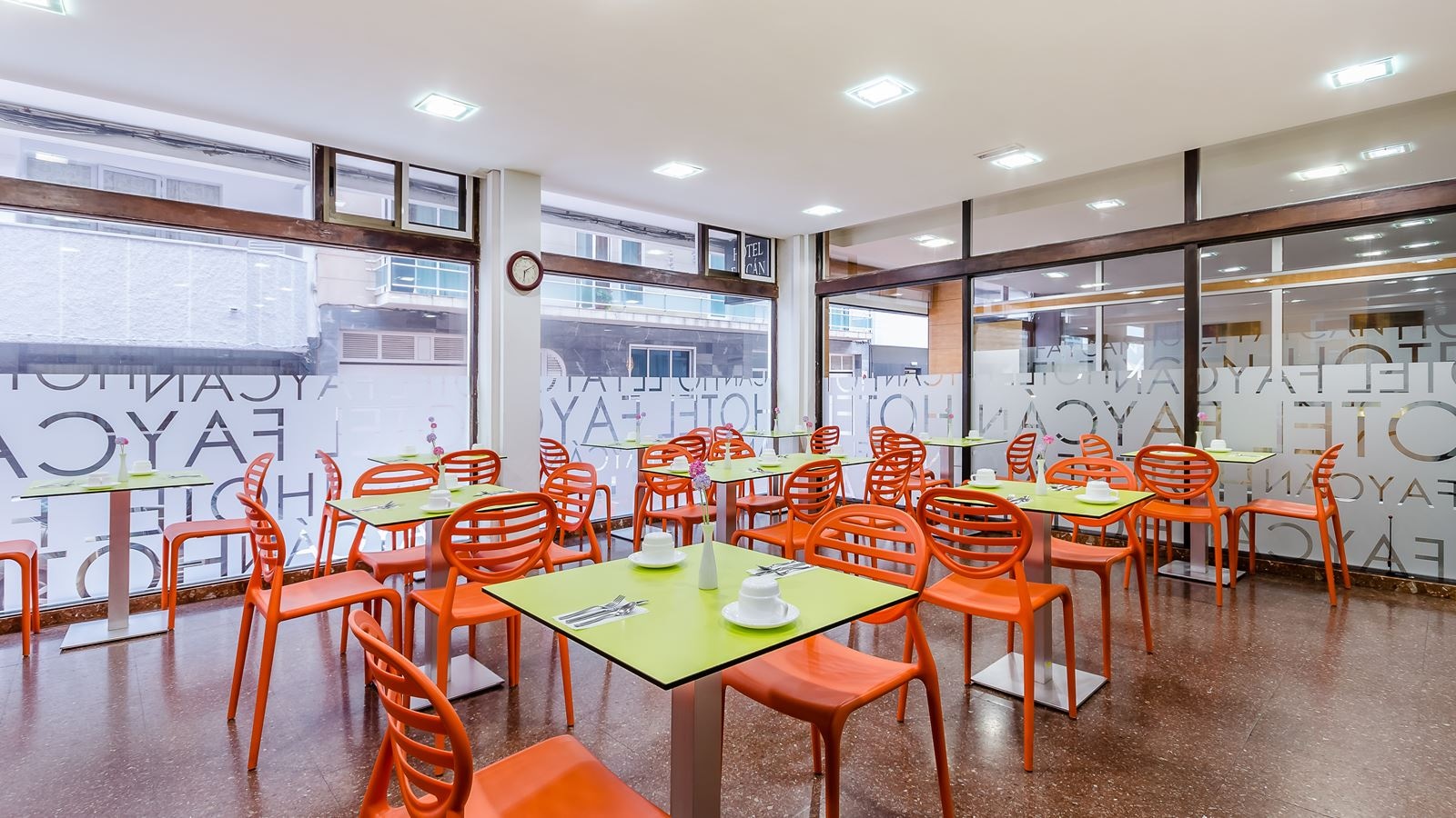 restaurants-cafetería