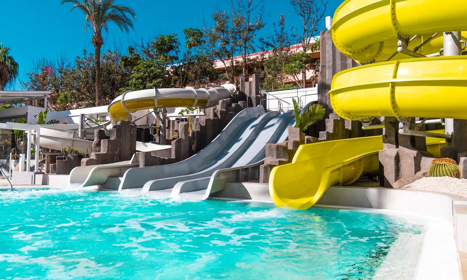 pools-outdoor-childrens-pool