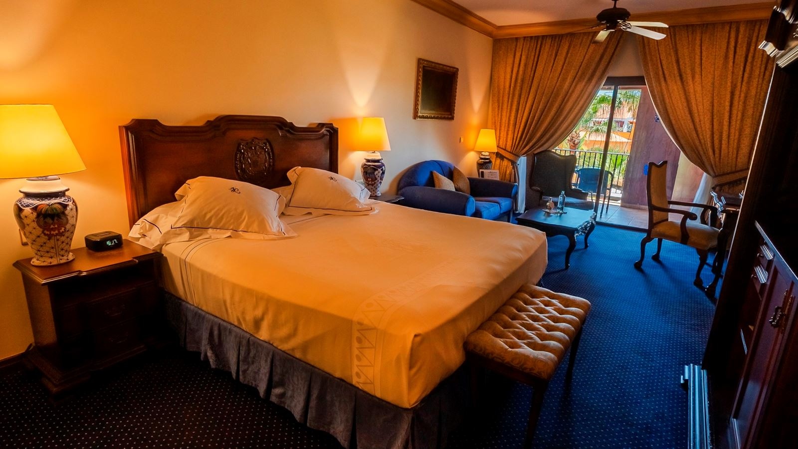 rooms-double-room-garden-view--balcony-or-terrace