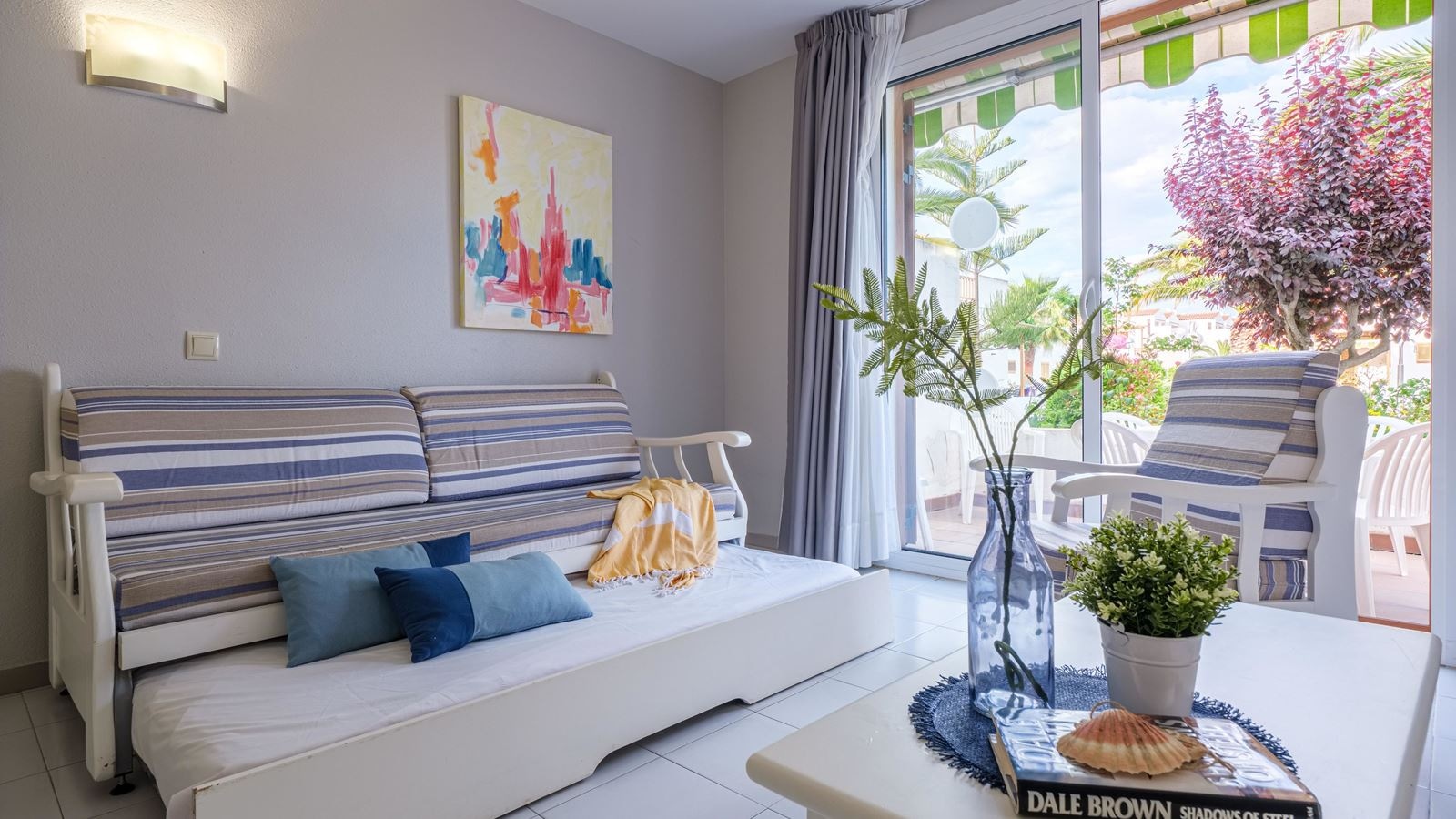 rooms-apartment-24-pax