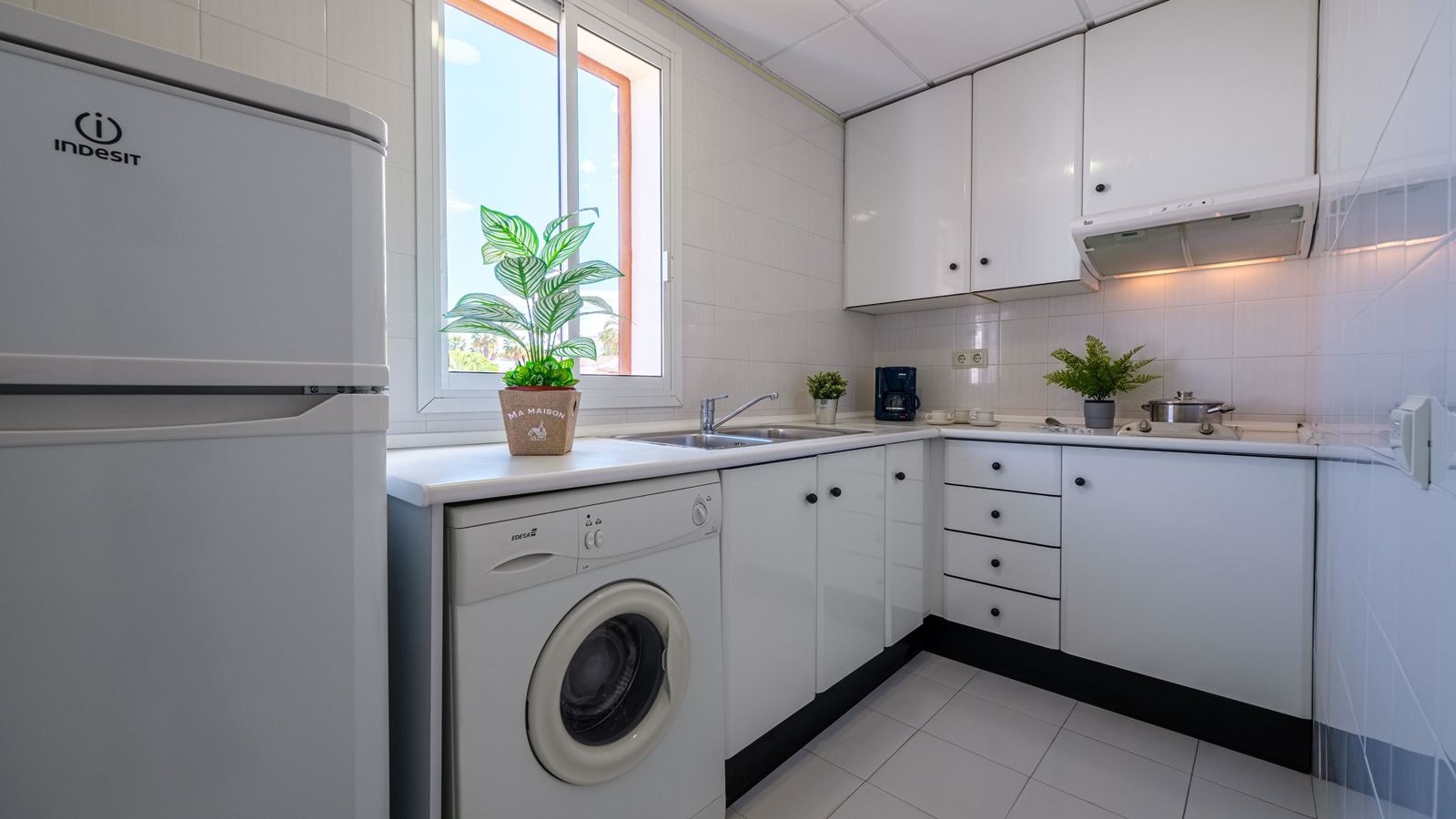 rooms-apartment-24-pax