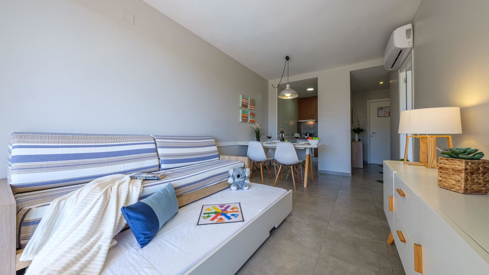 rooms-apartment-24-pax