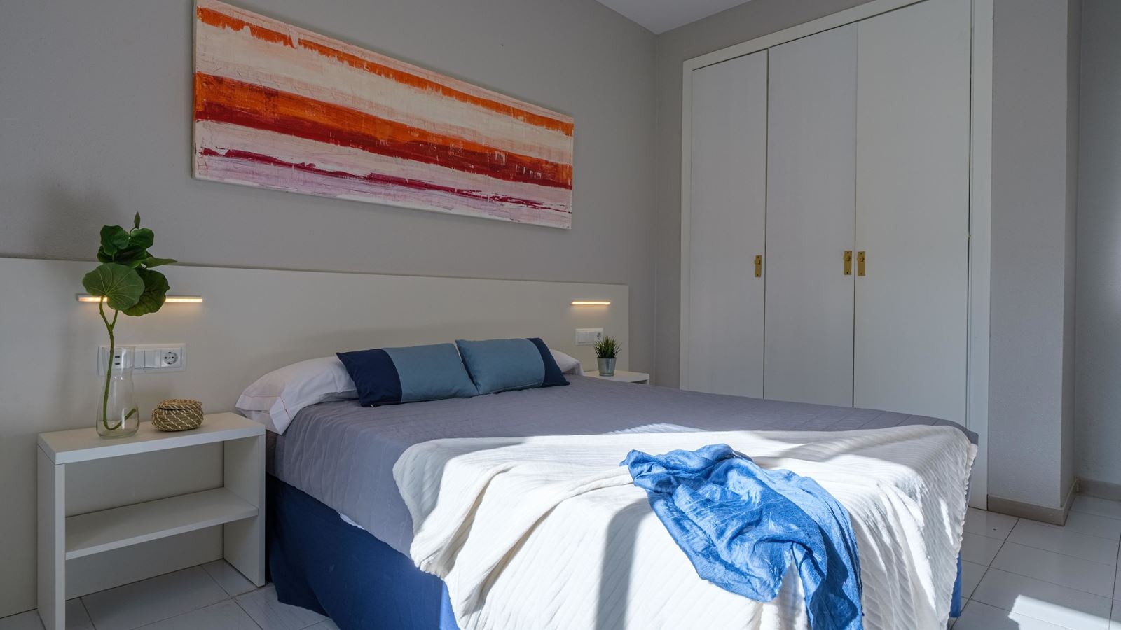 rooms-apartment-24-pax