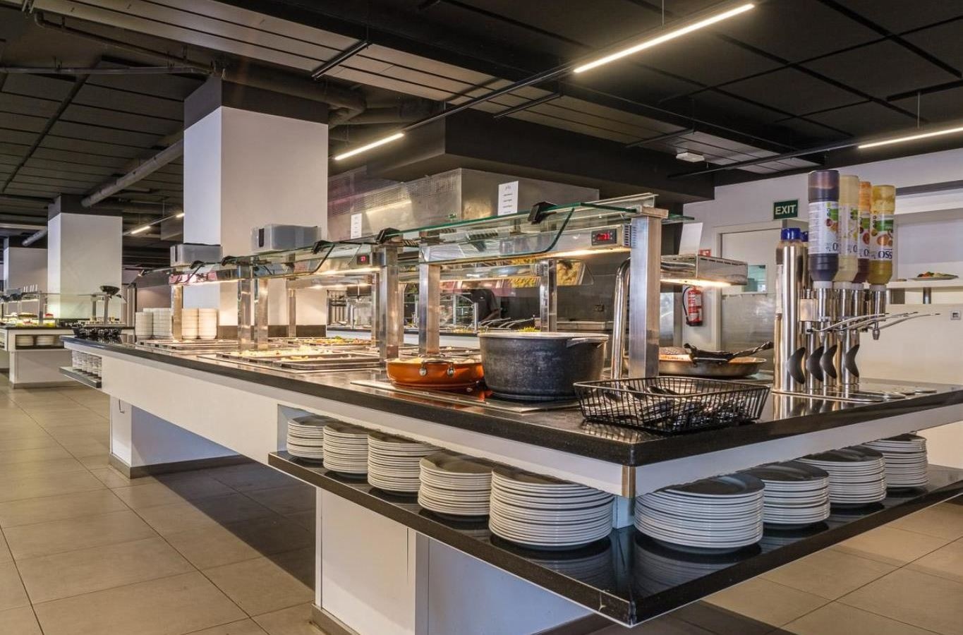 restaurants-restaurants