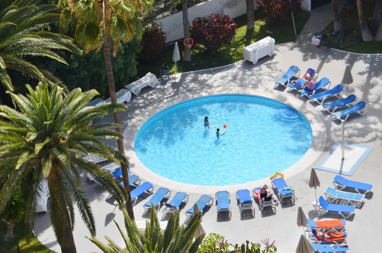 pools-outdoor-childrens-pool