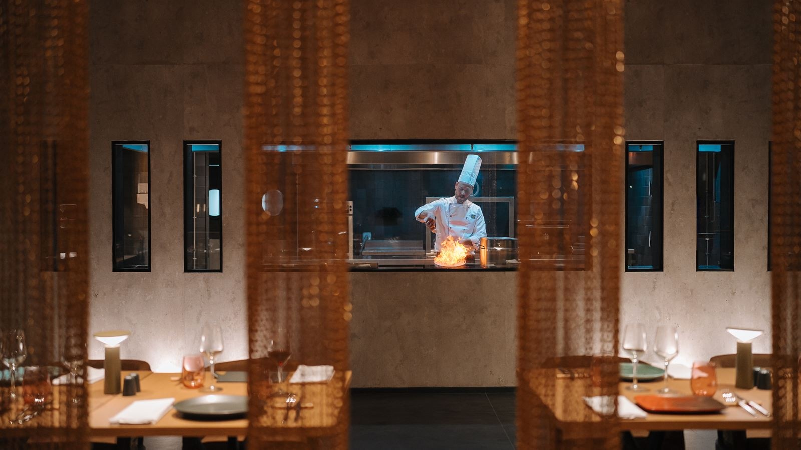 restaurants-volcan-restaurant