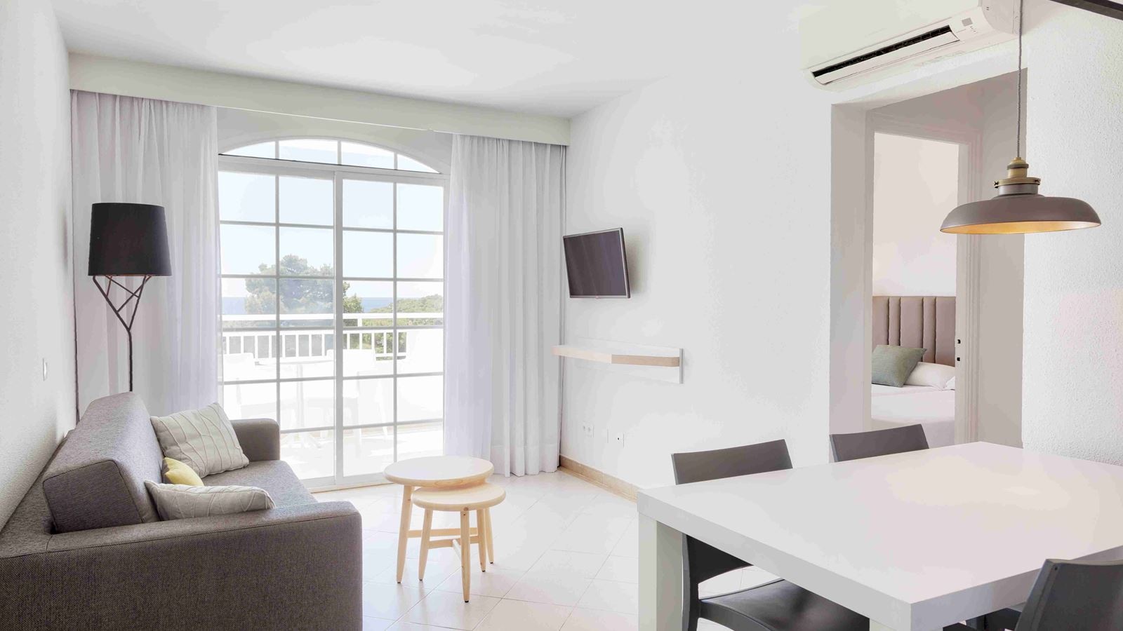 rooms-one-bedroom-apartment