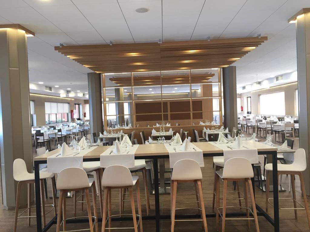 restaurants-main-restaurant