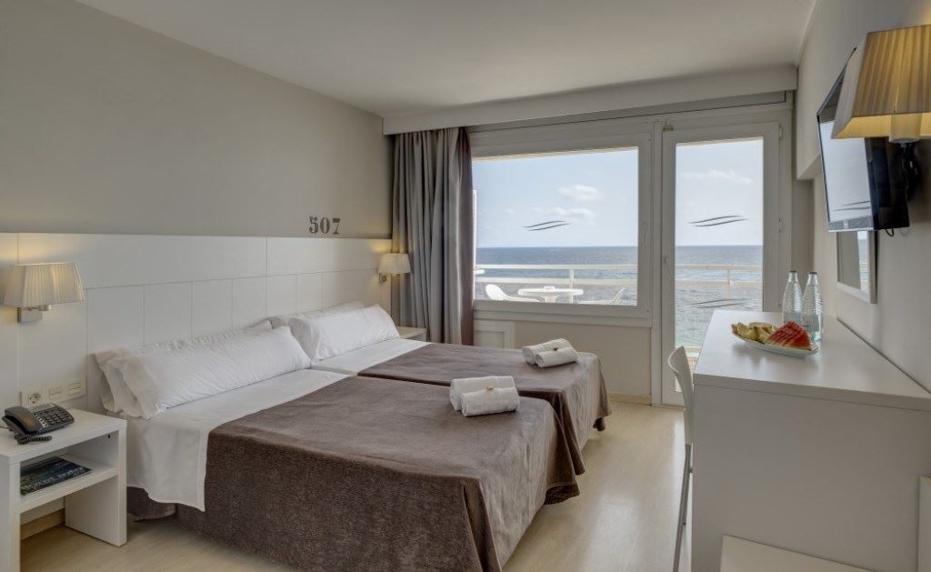 rooms-twin-sea-view