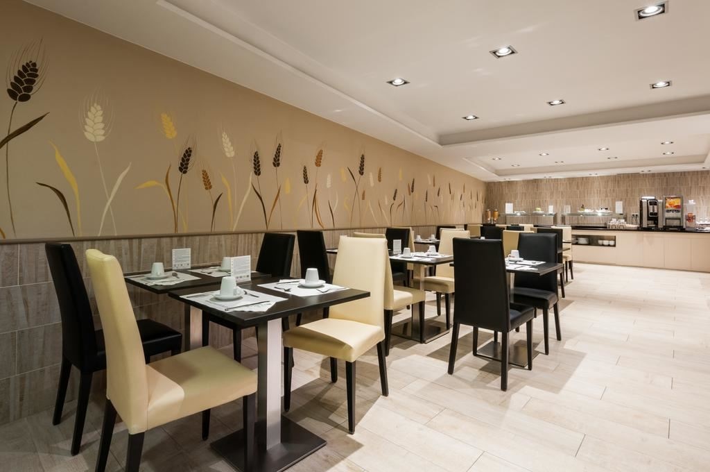 restaurants-restaurant