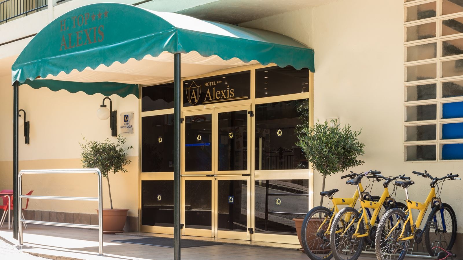 general-main-building