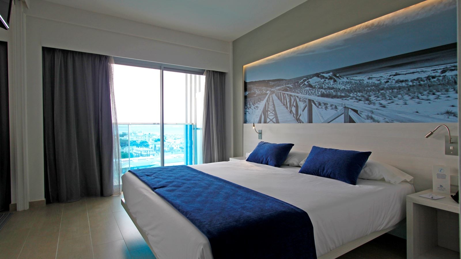 rooms-triple-sea-view