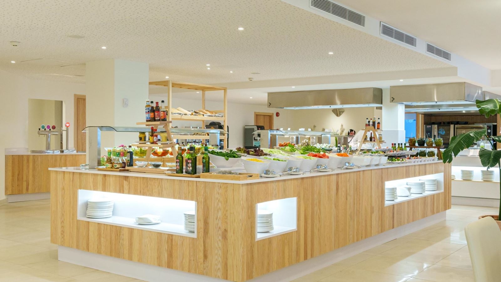 restaurants-dining-room