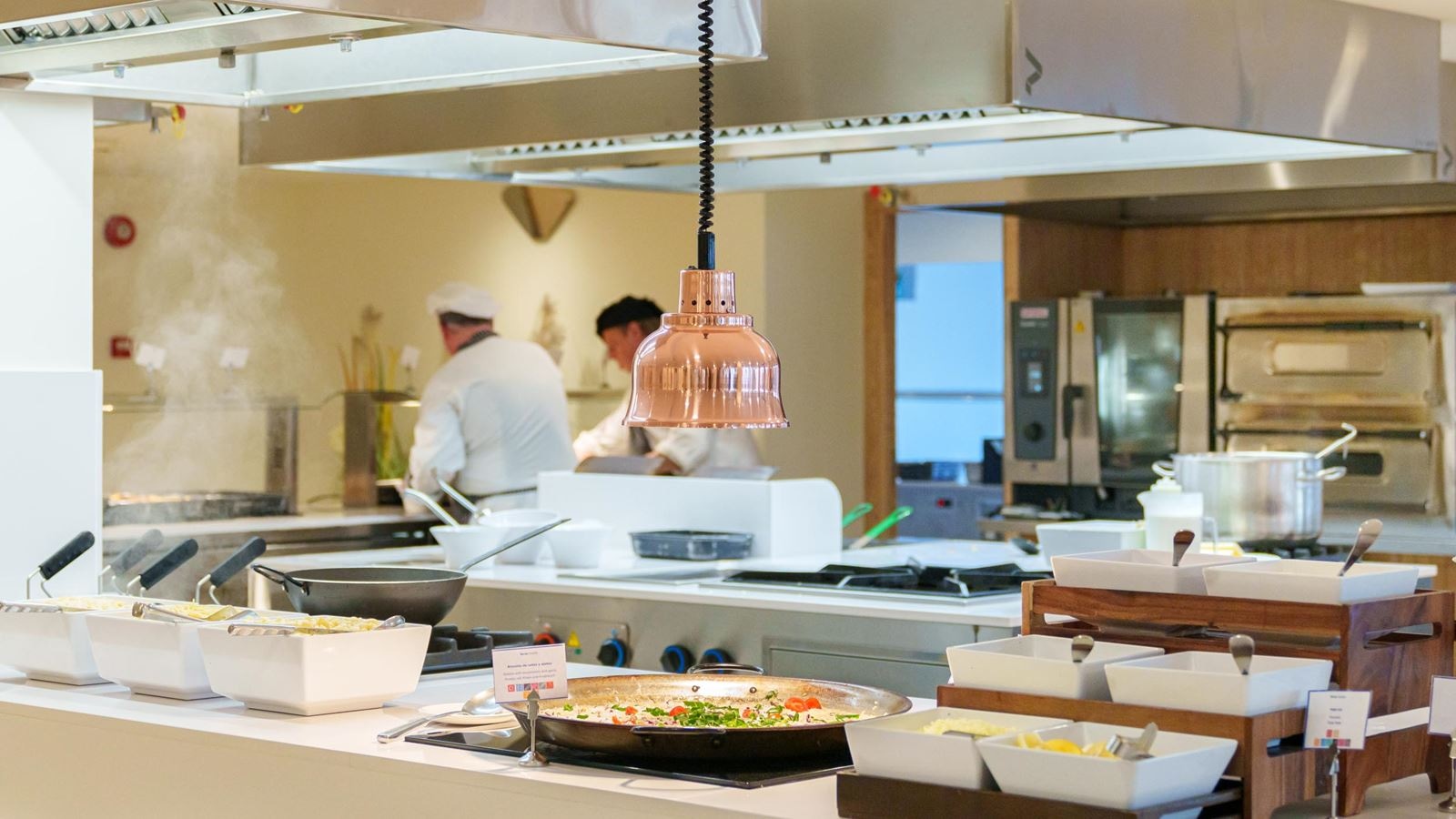 restaurants-dining-room