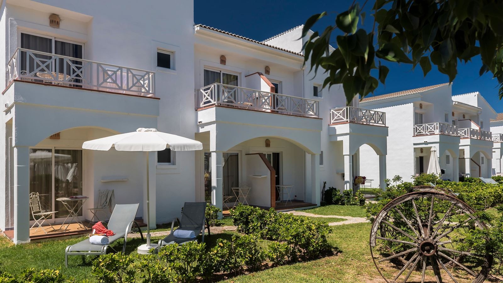 rooms-double-premium-private-garden