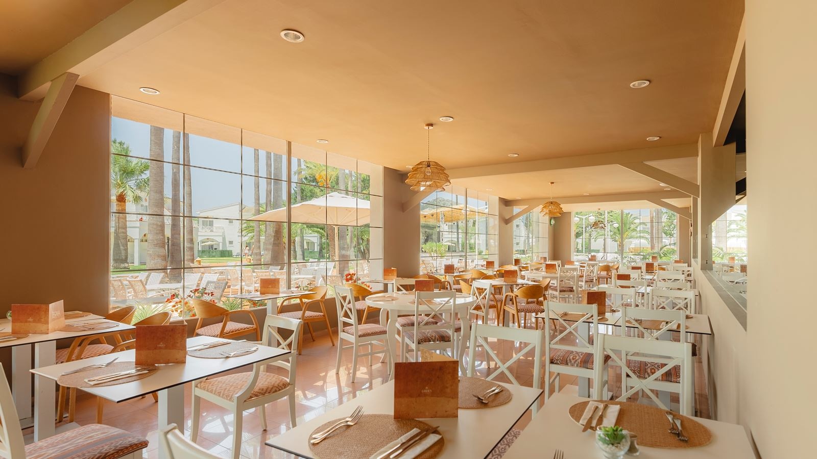 restaurants-buffet-restaurant