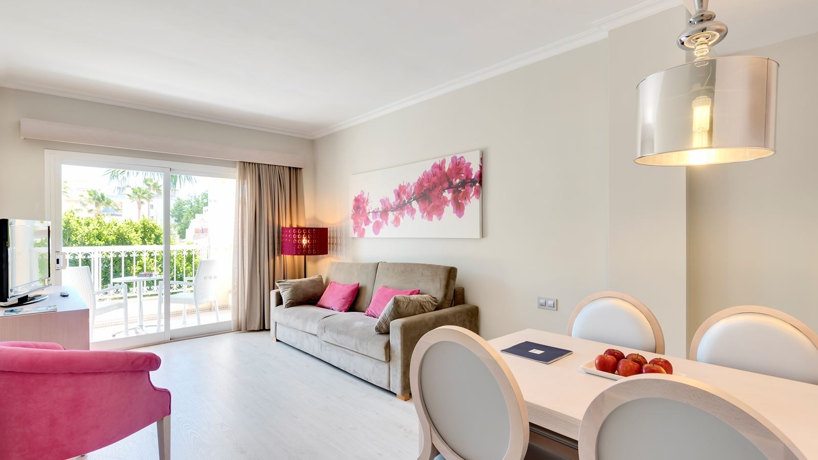 rooms-apartment-balcony-or-terrace