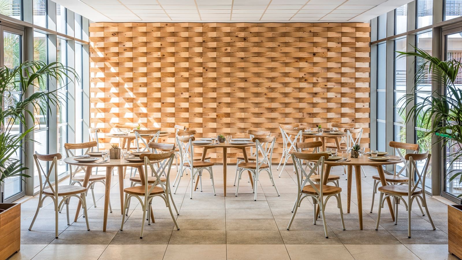 restaurants-main-building