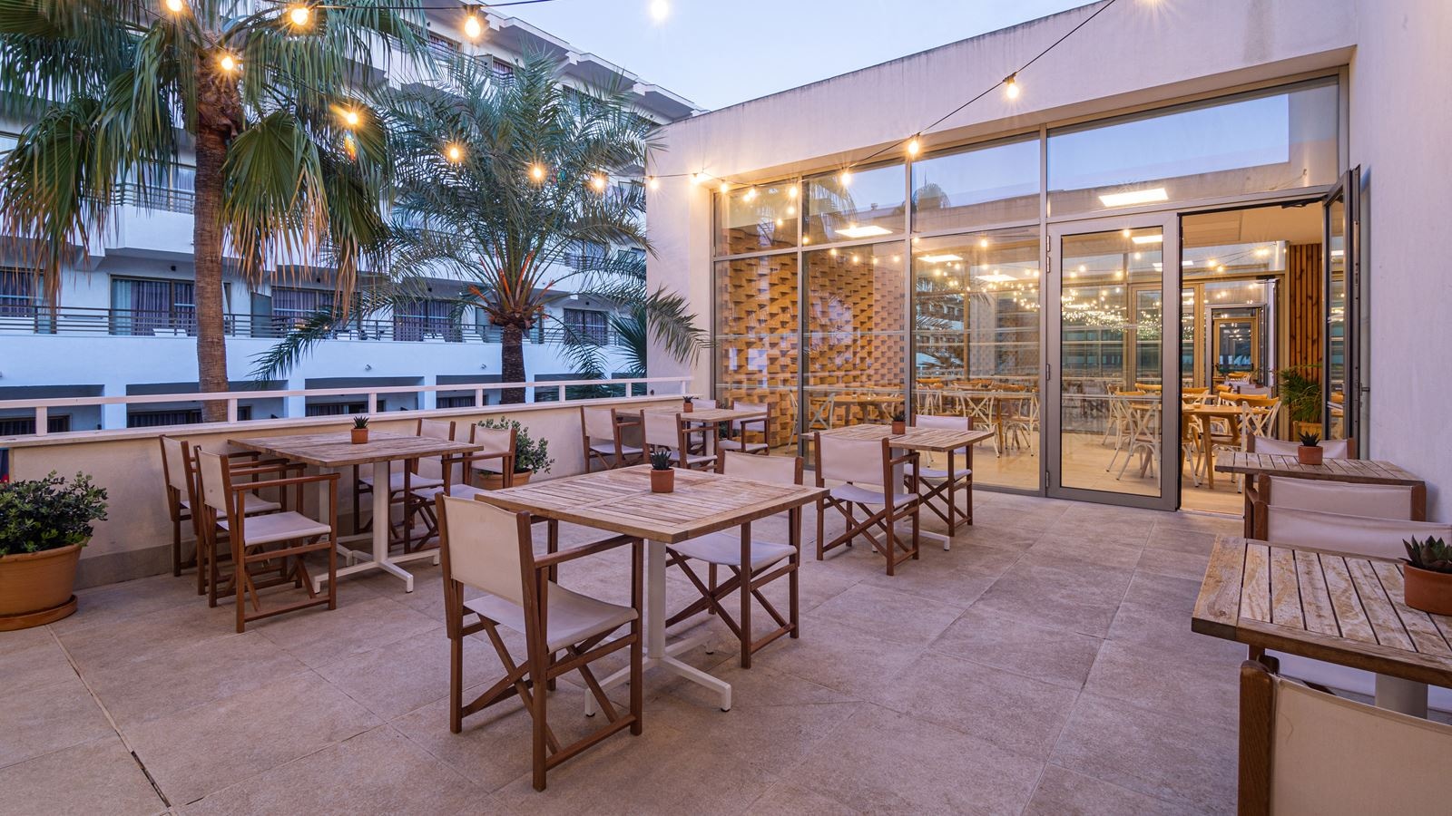 restaurants-restaurants