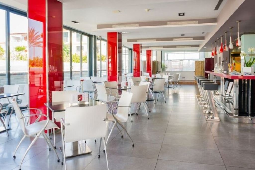 restaurants-restaurants