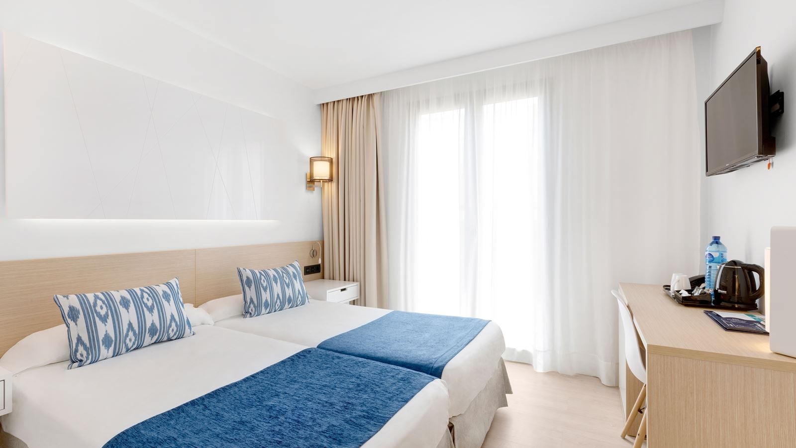 rooms-annex-room-without-balconyterrace