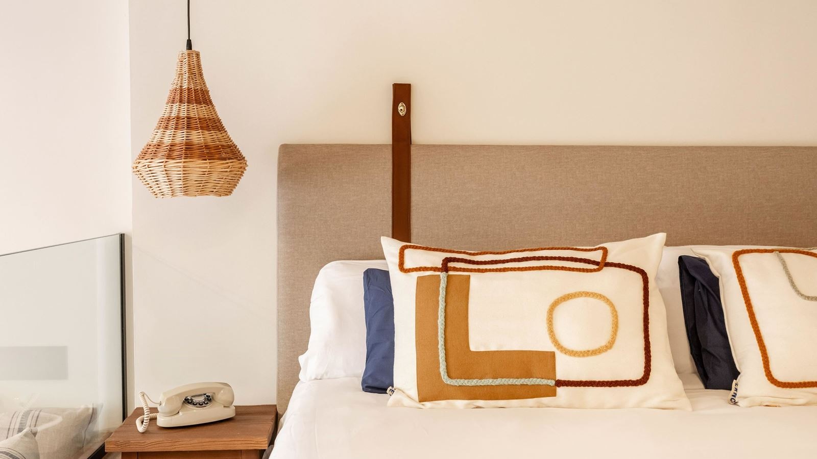 rooms-junior-suite-zel-garden-view-with-kitchen