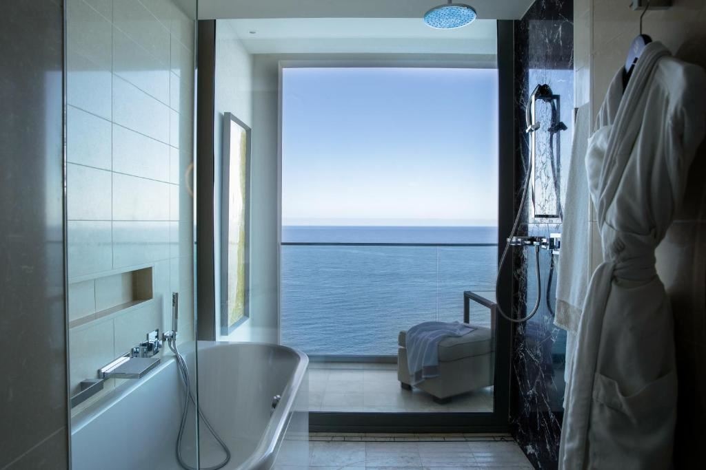 rooms-junior-suite-sea-view