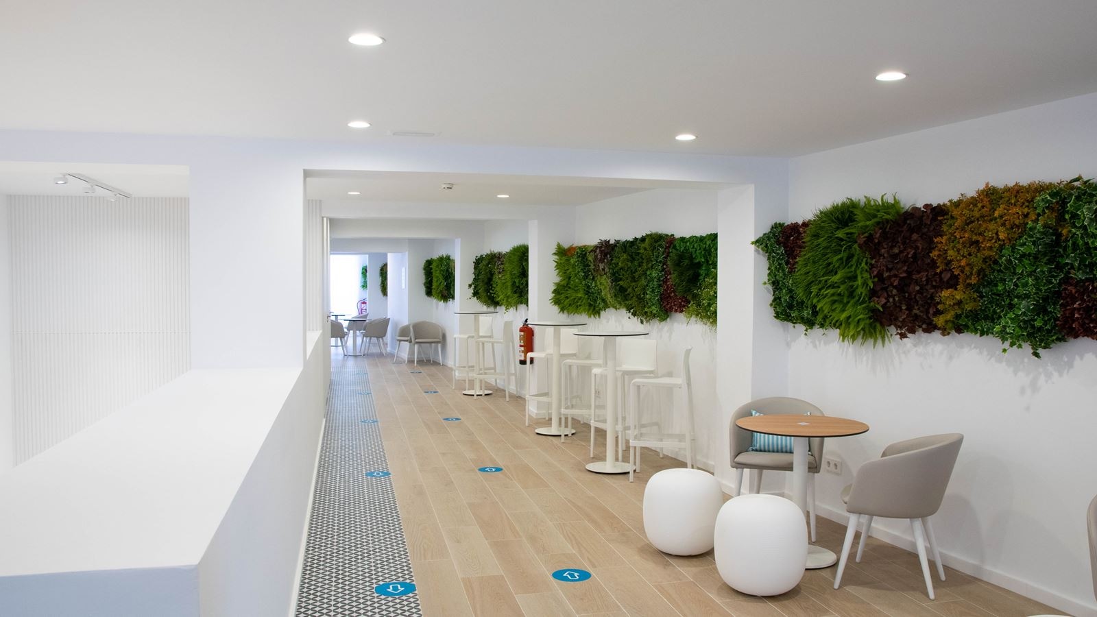 restaurants-restaurant