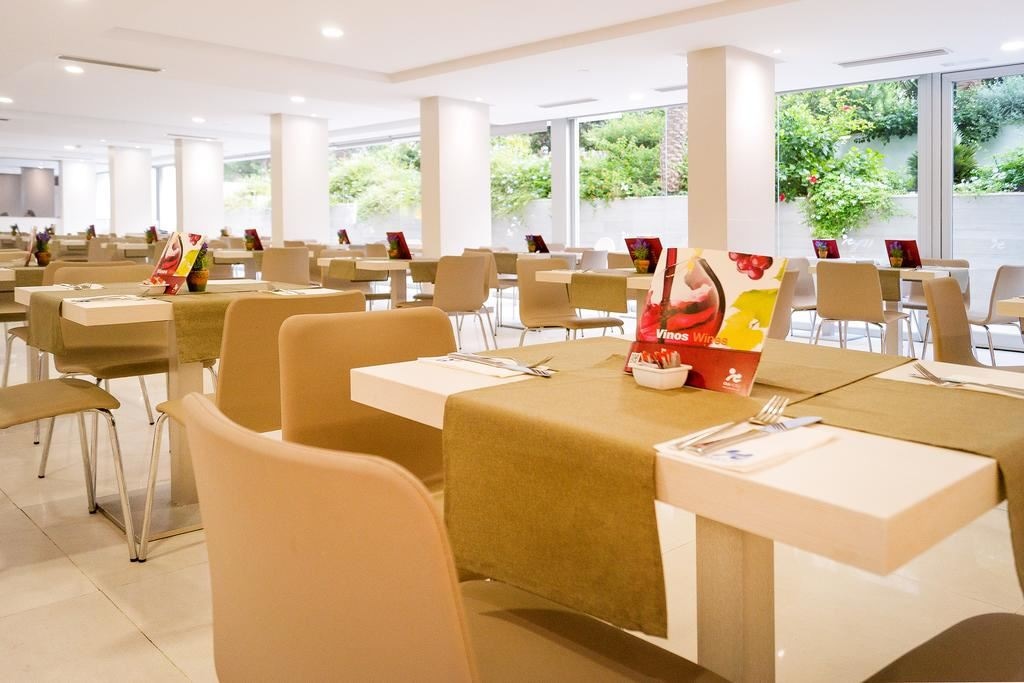 restaurants-restaurants