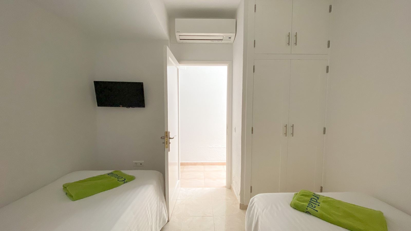 rooms-two-bedroom-bungalow-balcony-or-terrace