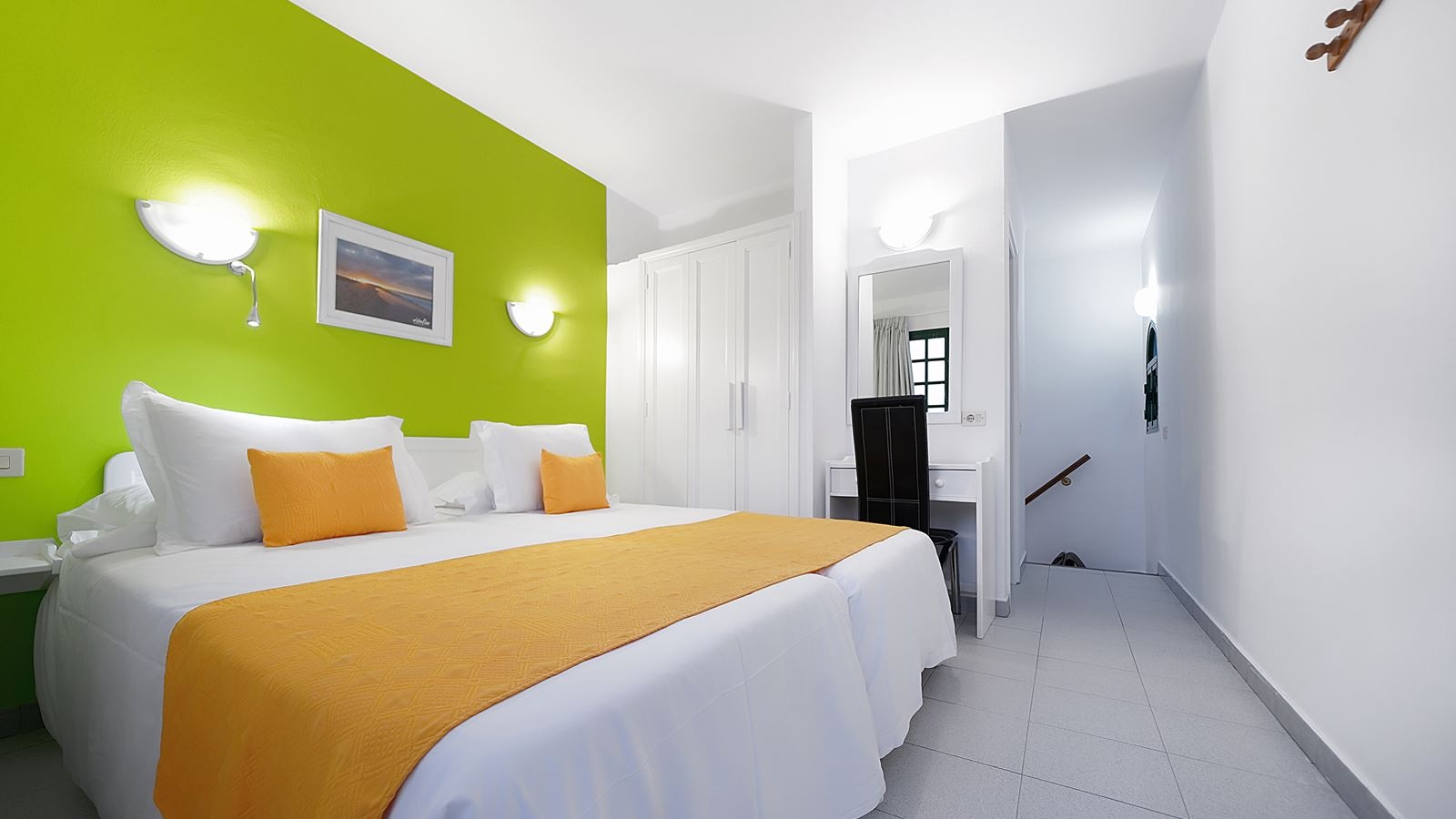 rooms-bungalow-pool-view