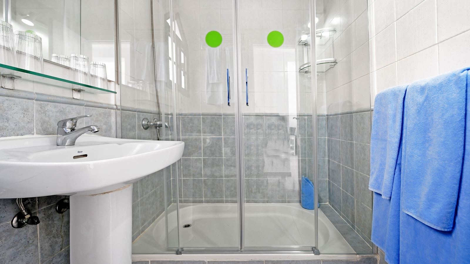 rooms-bungalow-two-bedrooms