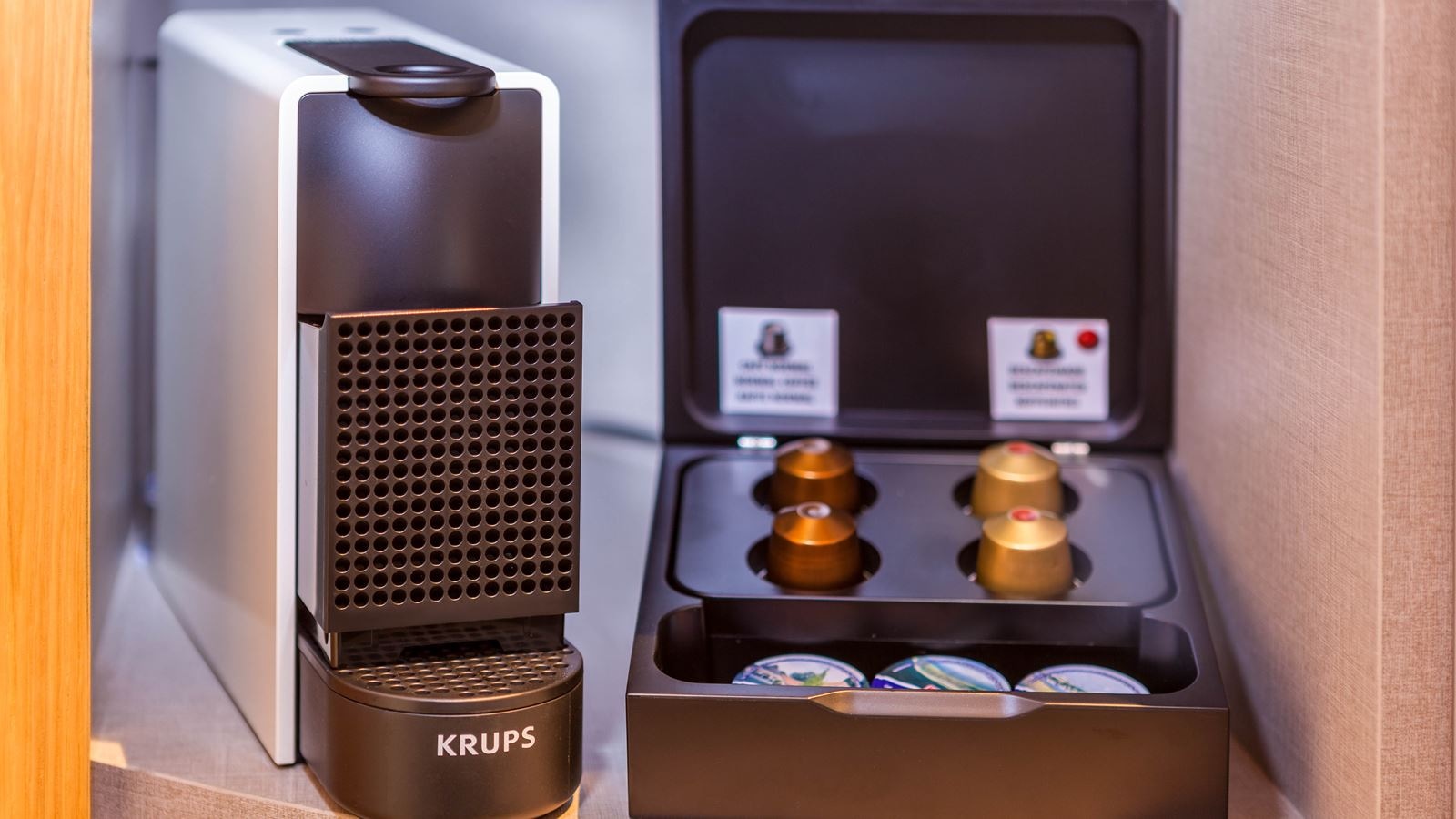 rooms-ddev-deluxe-side-sie-view