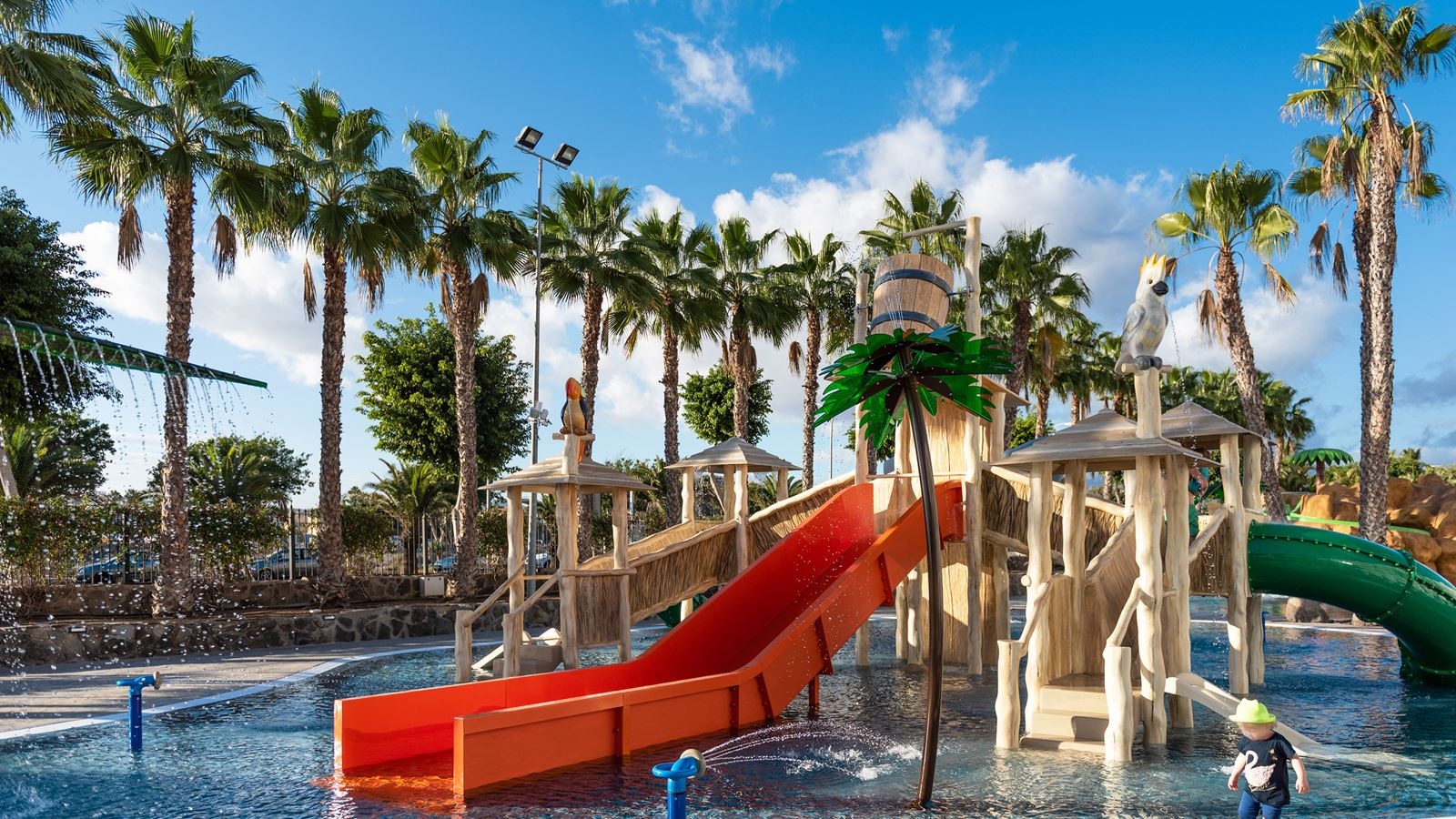 pools-outdoor-childrens-pool