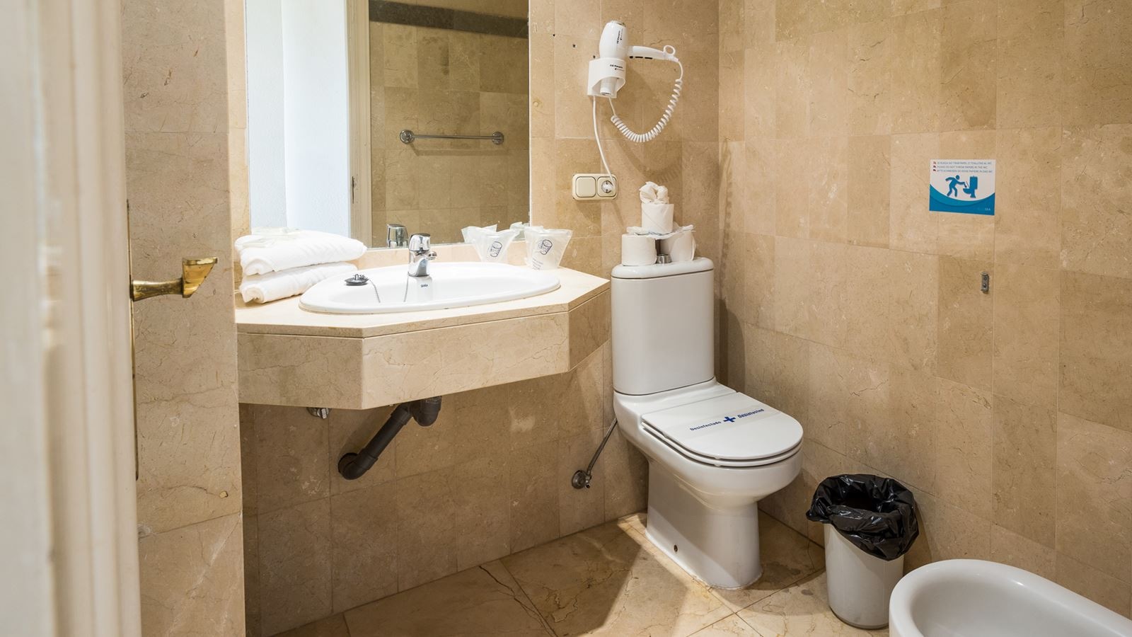 rooms-apartment-1-bedroom