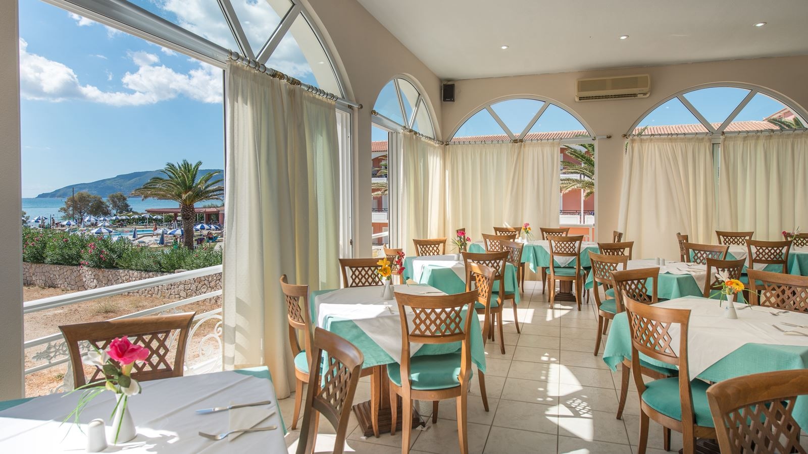 restaurants-main-restaurant