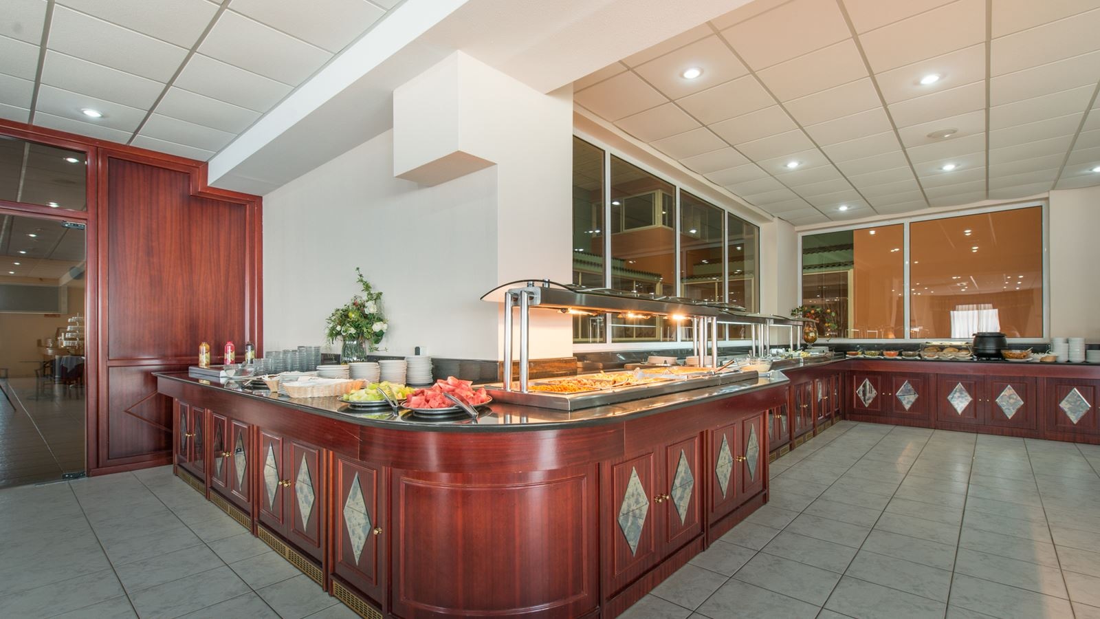 restaurants-main-restaurant