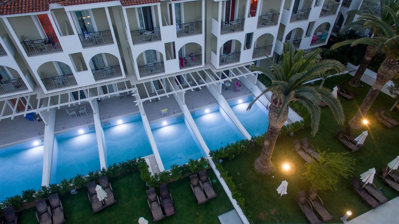 rooms-standard-room-private-pool