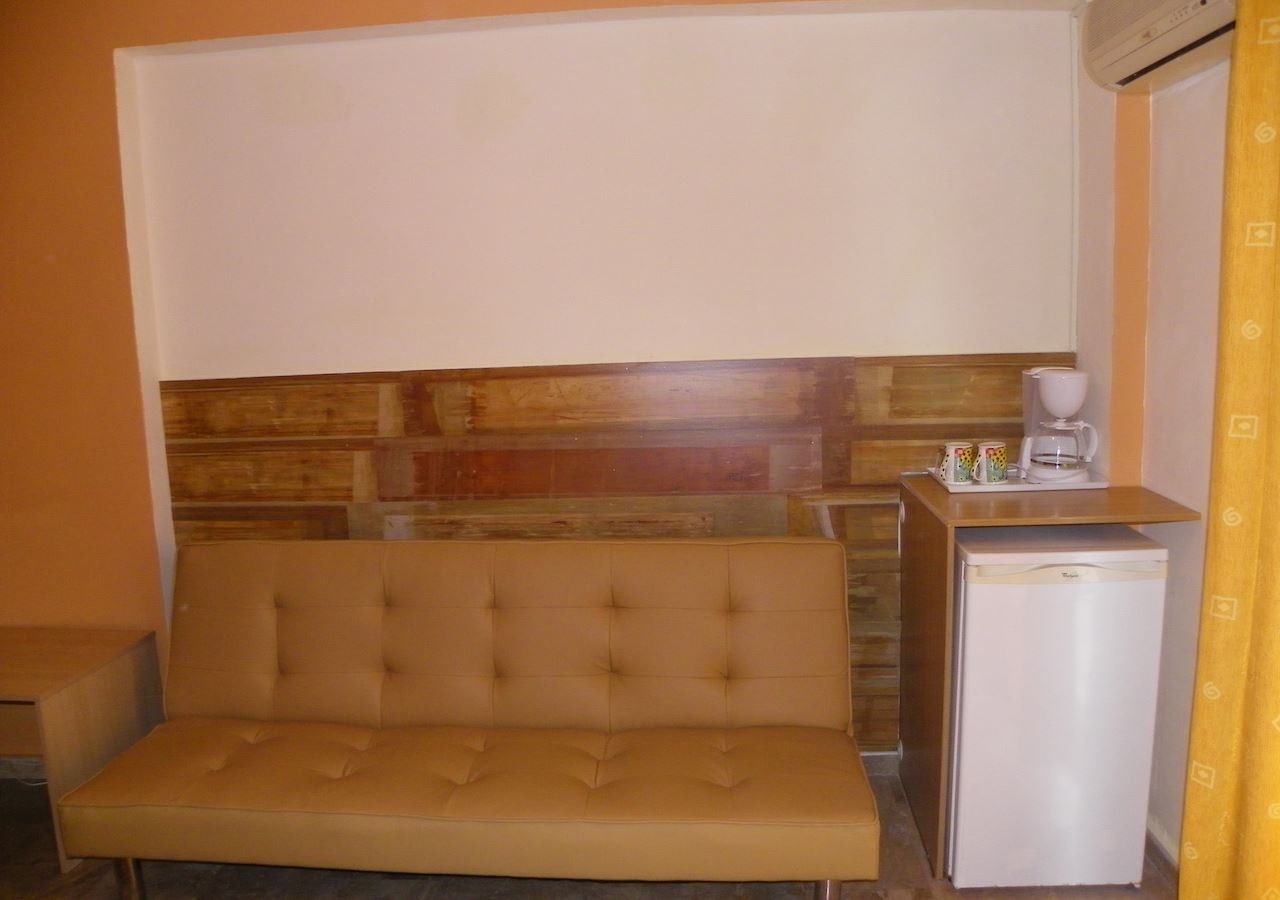 rooms-deluxe-plus-studio