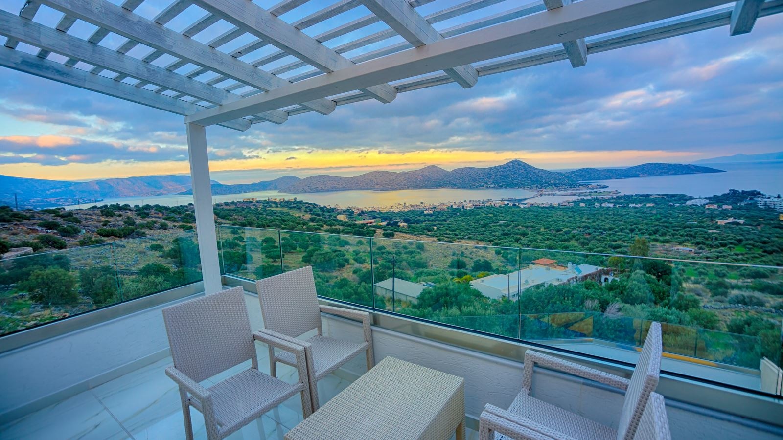 rooms-two-bedroom-maisonette-villa-with-private-swimming-pool