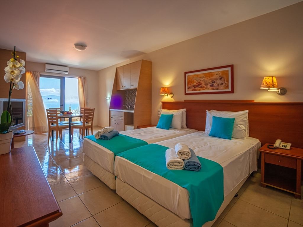 rooms-family-apartment