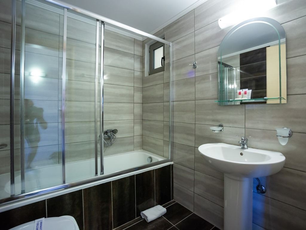 rooms-family-apartment