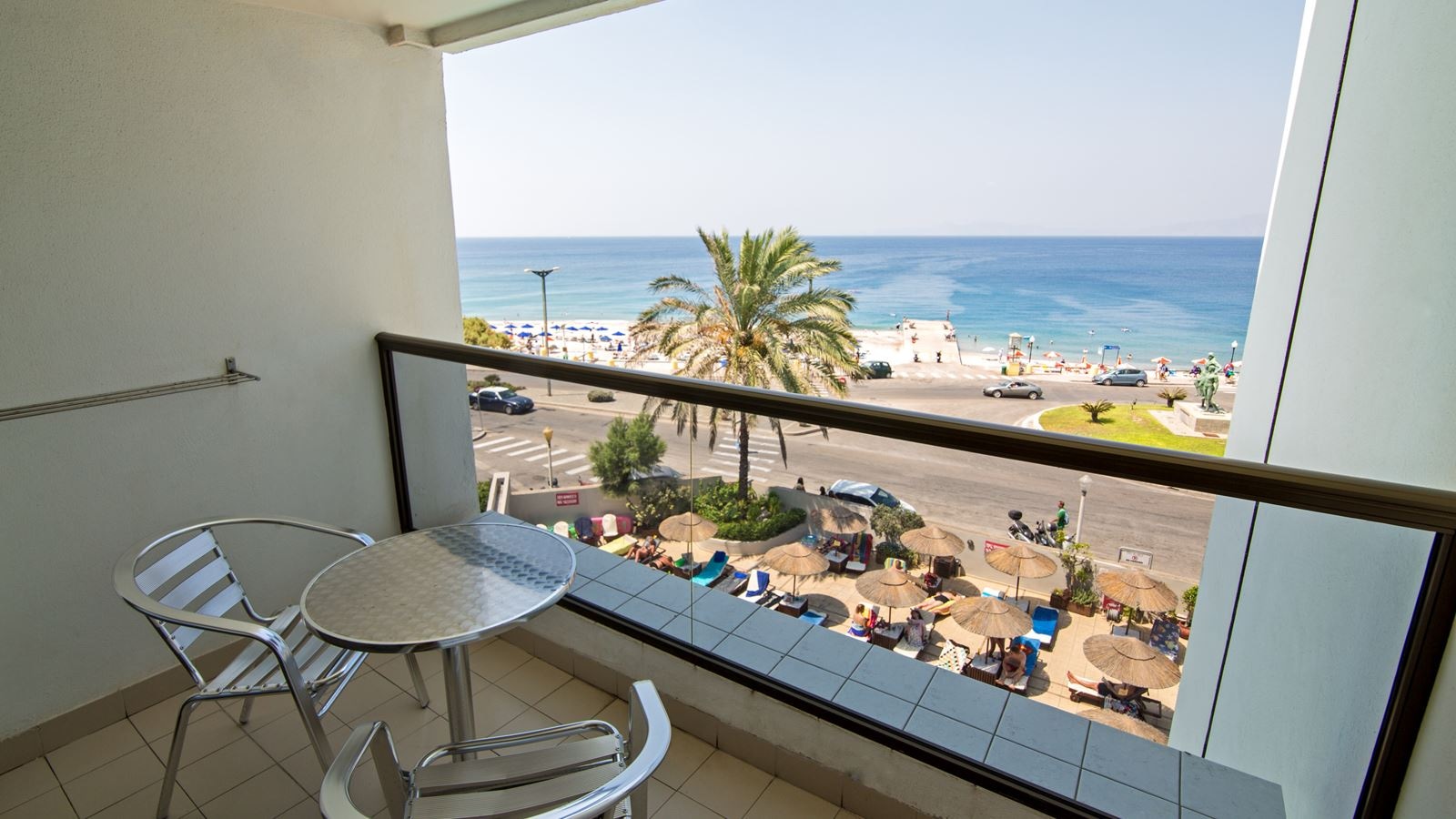 rooms-deluxe-double-room-sea-view-balcony