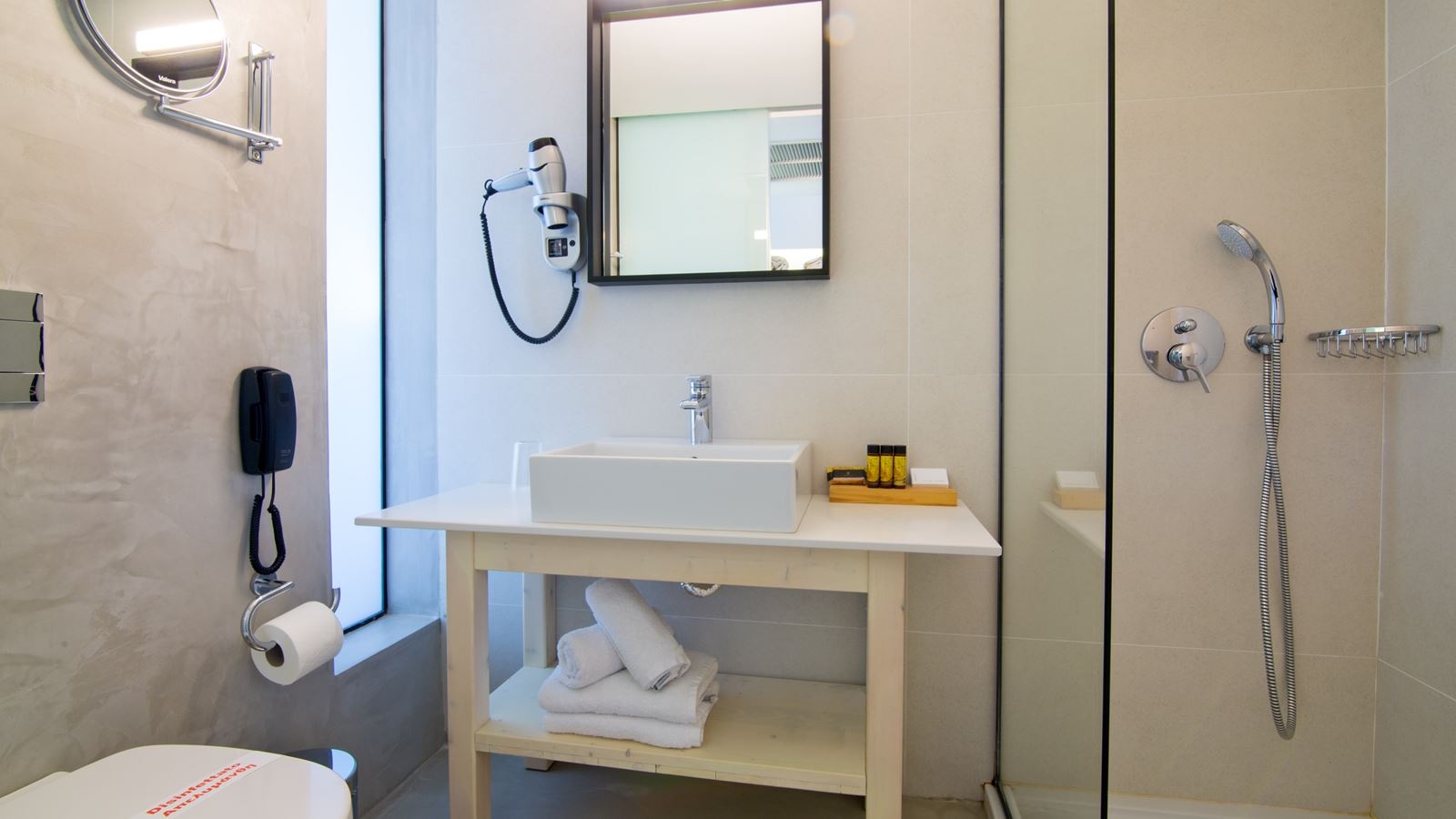 rooms-deluxe-double-room-sea-view-balcony