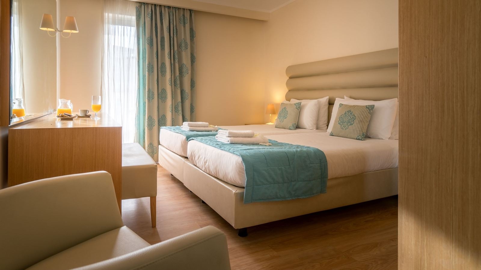 rooms-cozy-promo-room