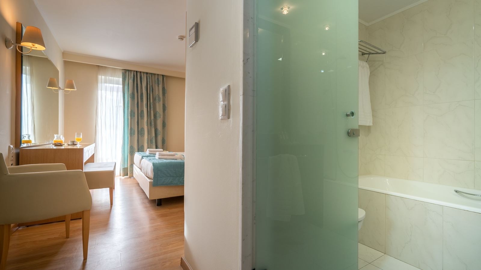 rooms-cozy-promo-room