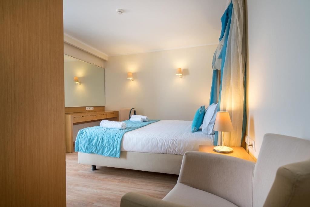 rooms-superior-room-sea-view