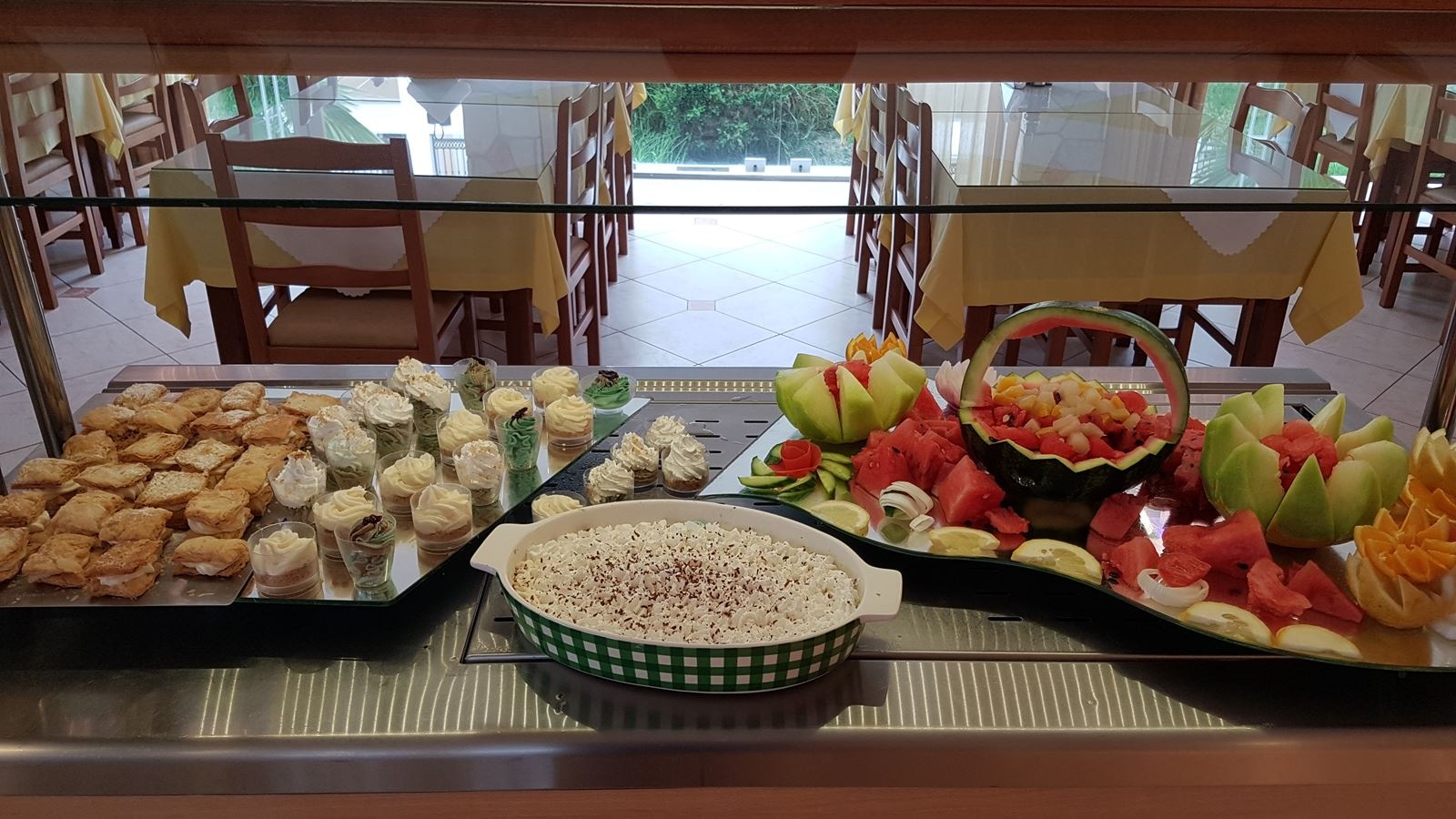 restaurants-restaurants