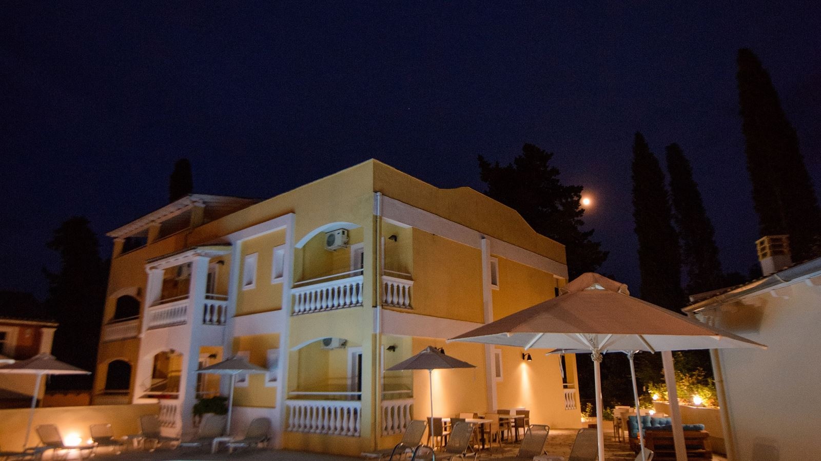 restaurants-main-restaurant